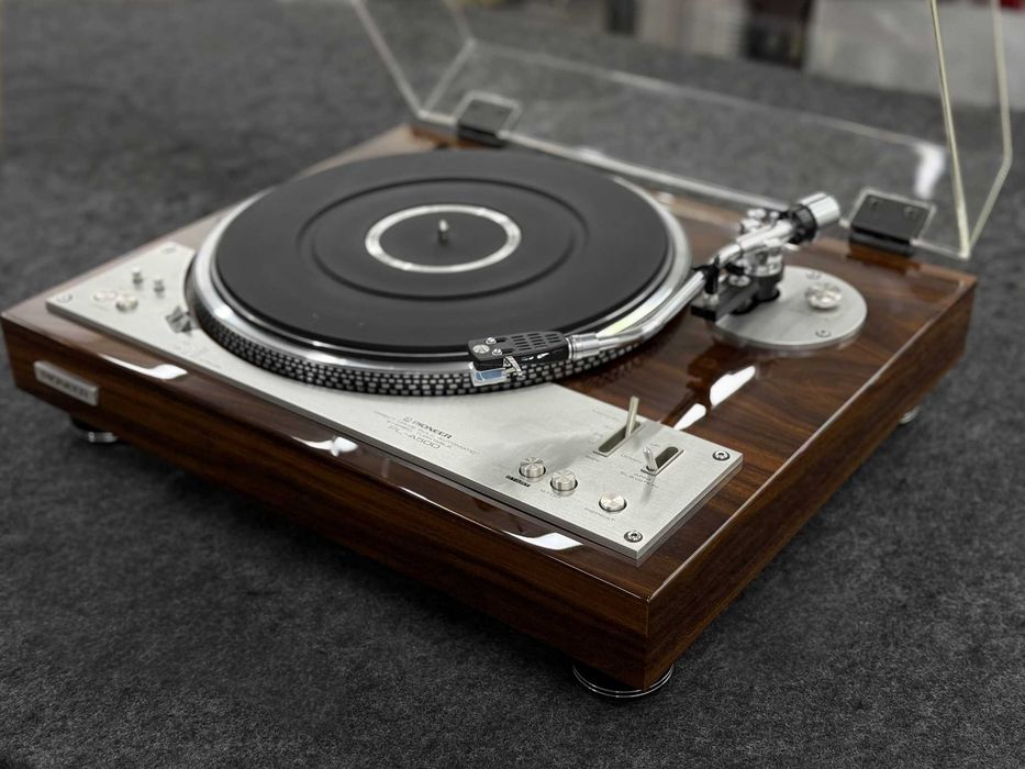 Gramofon Pioneer PL-A500 / PL-530