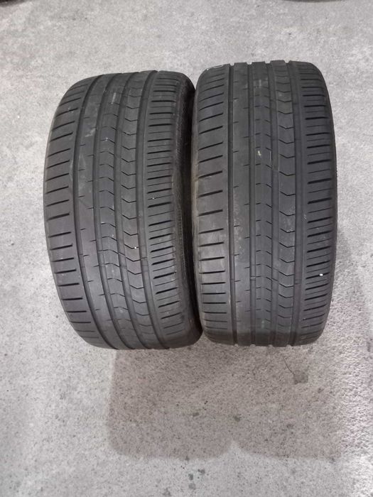 4 Pneus como Novos 215/40R16 Toyo e Vredstein