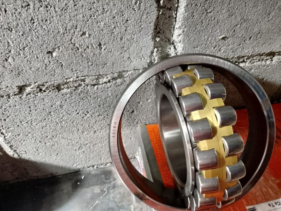 Підшипники шарикові.