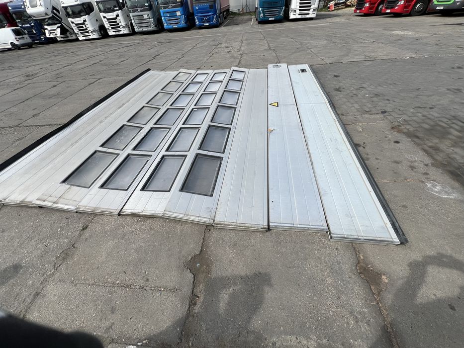 Brama garażowa do hali warsztatu 5,05X4,60 Crawford