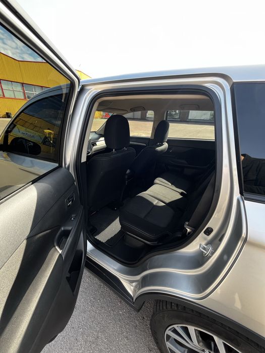 Продаж Mitsubishi Outlander 3 | 2018 | 2.4L
