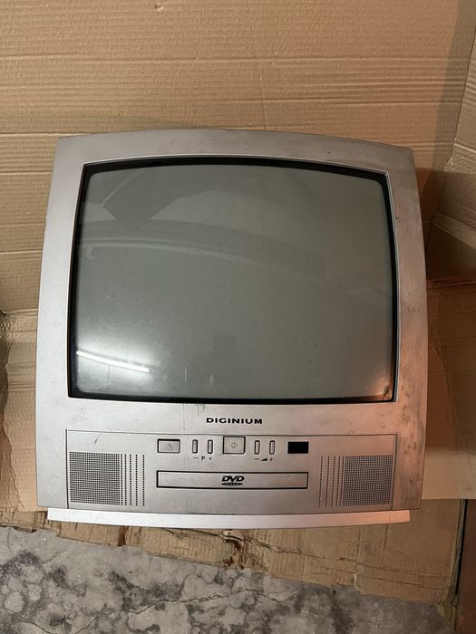 Tv lcd das antigas e mais