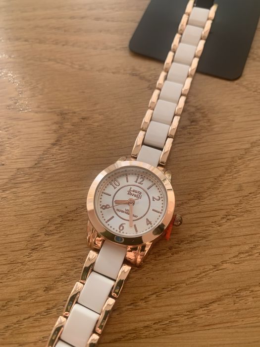 Годинник жіночий, Laura Torelli, кварцовий