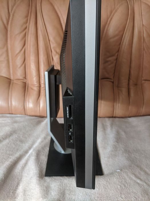 Монитор Dell UltraSharp U2410F (IPS, 24", 1920×1200)