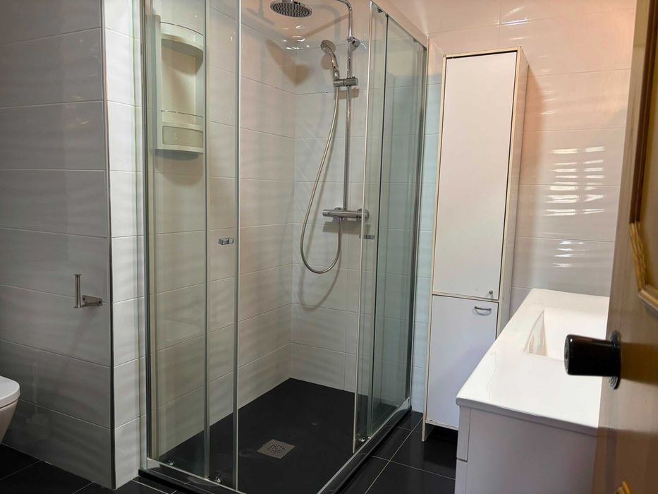 Moradia Remodelada com 11 Quartos | Excelente Oportunidade de Investimento | Junto ao IPB – Bragança