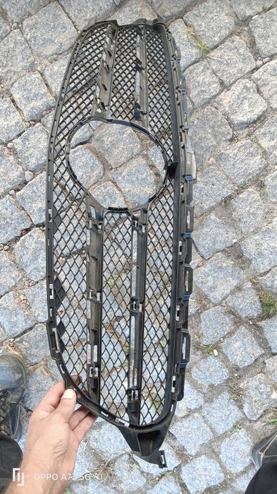 Grelha Mercedes w205 classe C 2016