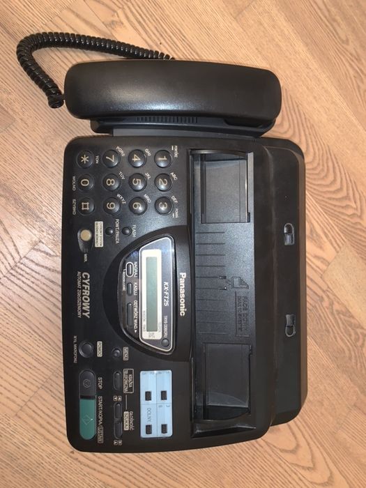 Продам факс Panasonic  KX-FT25