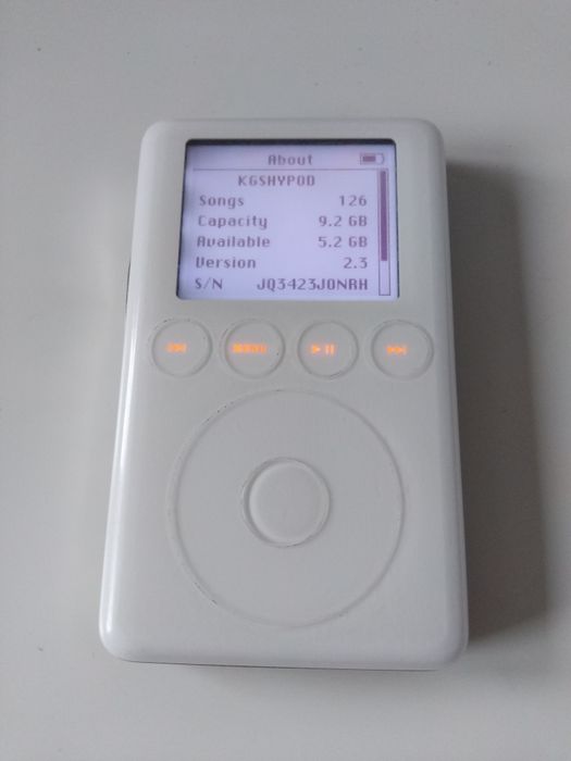 iPod Classic 3rd gen 10GB
