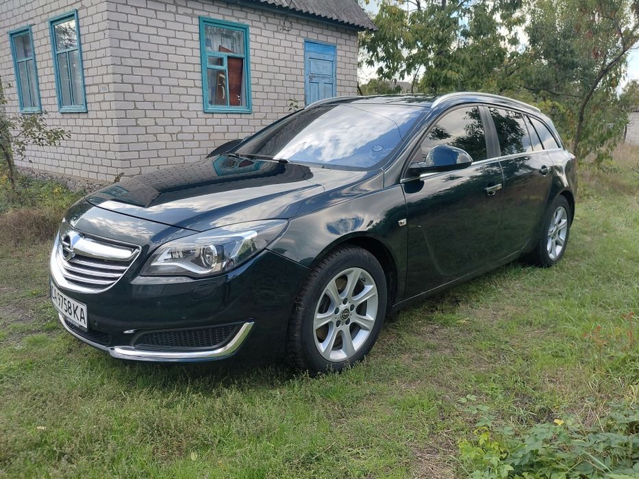 Продам Опель Інсігнія універсал