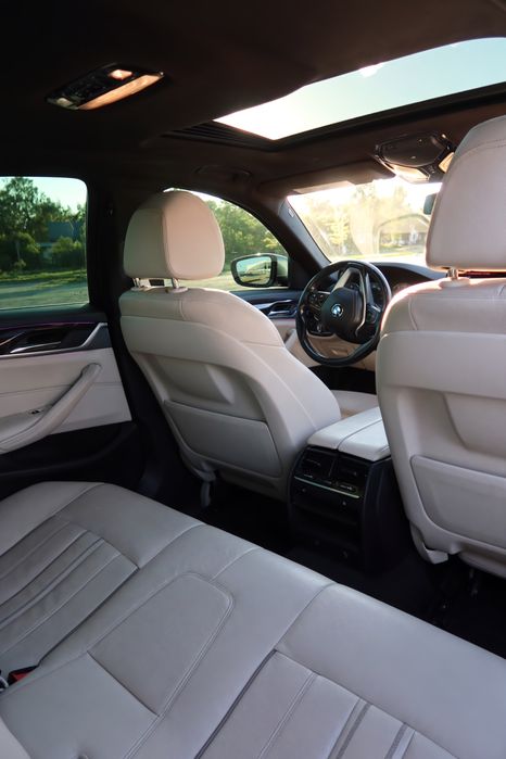 Продам - BMW 530i G30 M-пакет, задній привід, 252 к.с.