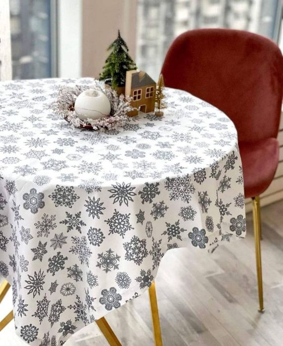 Розпродаж! Святкова тефлонова скатертина водонепроникна скатерть