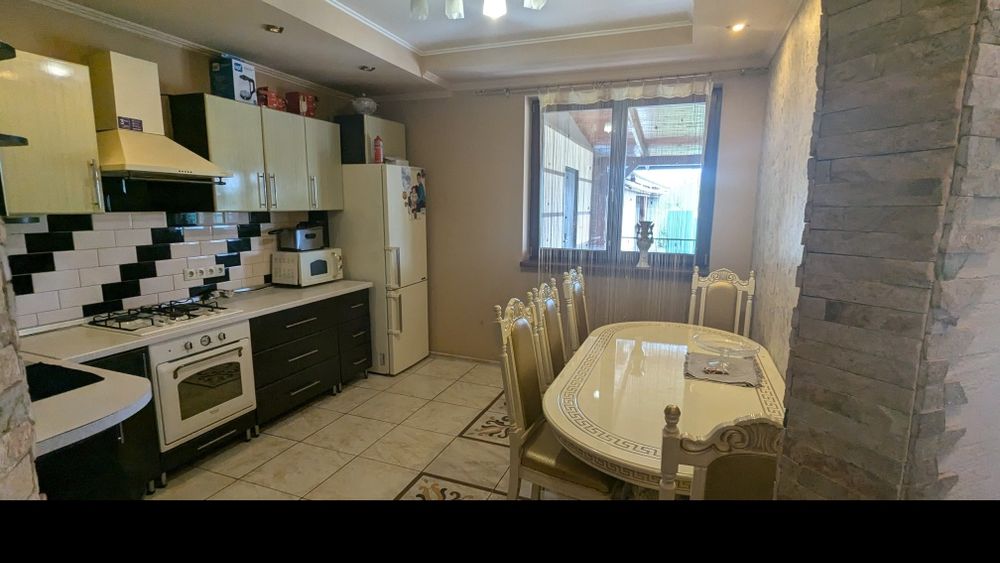 Продається будинок в с. Струмківка.