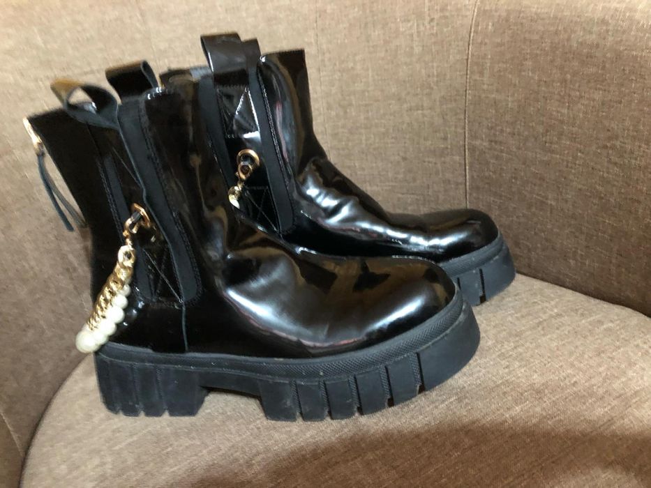 Sprzedam nowe buty