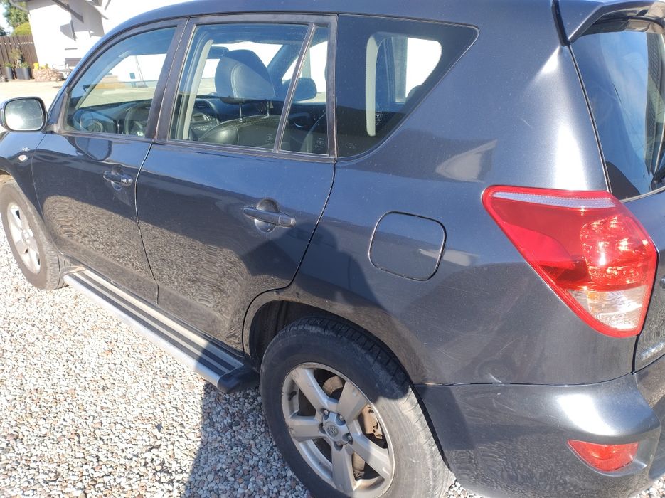 Piękna Toyota RAV4