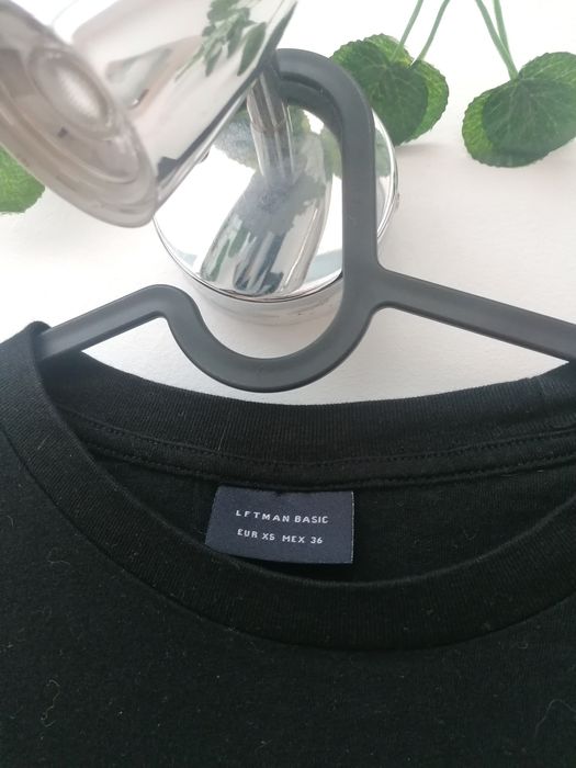 Camisola Preta de Manga Comprida de Homem