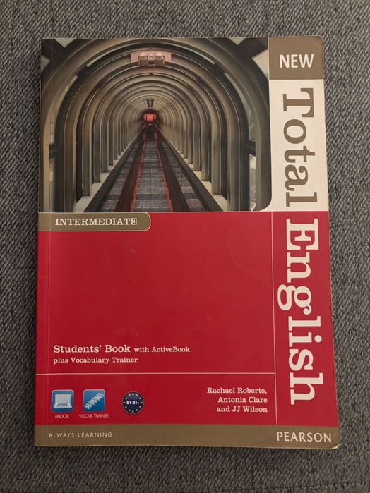 Manuais de Inglês do Cambridge School - New Total English Intermediate