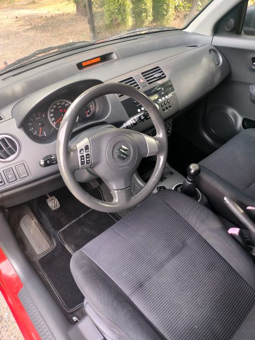Suzuki Swift rok 2007, poj. 1,3 benzyna