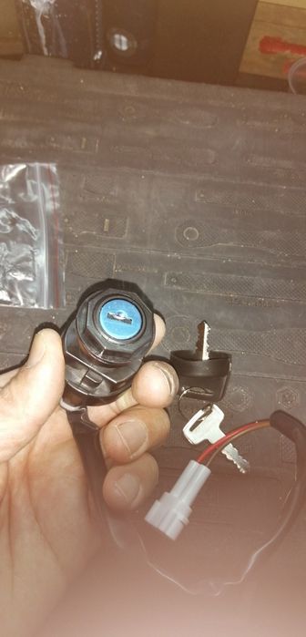 Material Diverso Moto4