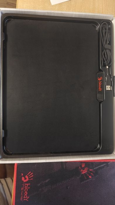 Продам RGB килимок для миші Bloody MP-60R