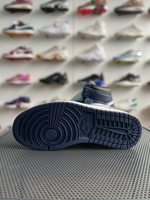 Оригінал!Кросівки Air Jordan 1 Retro High OG Midnight Navy(DZ5485-401)