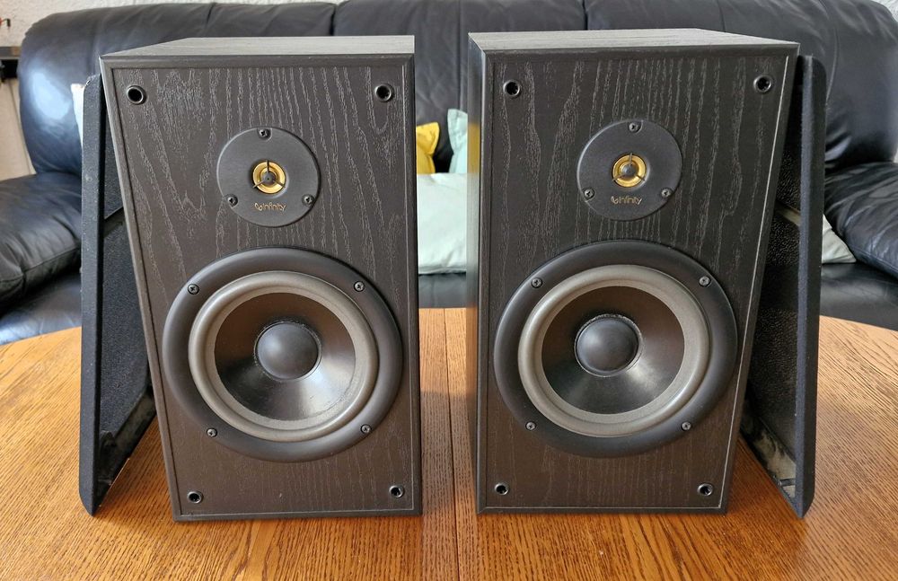 INFINITY Reference 11 mk II