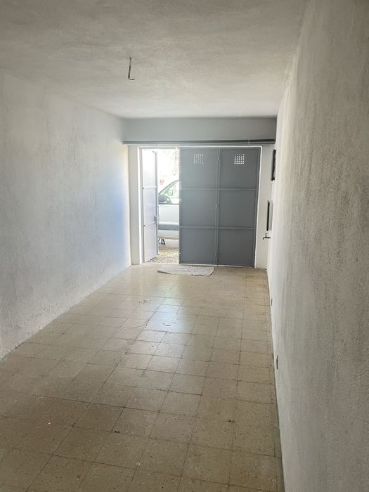 Garagem e MEZANINE  e WC