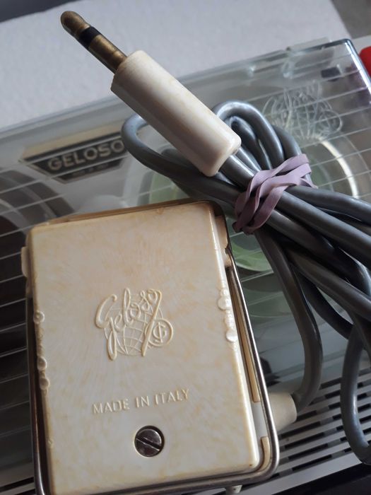 Gravador  de  Fita   GELOSO 600    (  Colecionadores  )