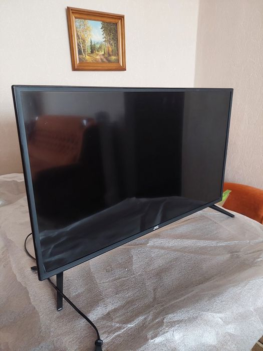 Телевизор JVC 32