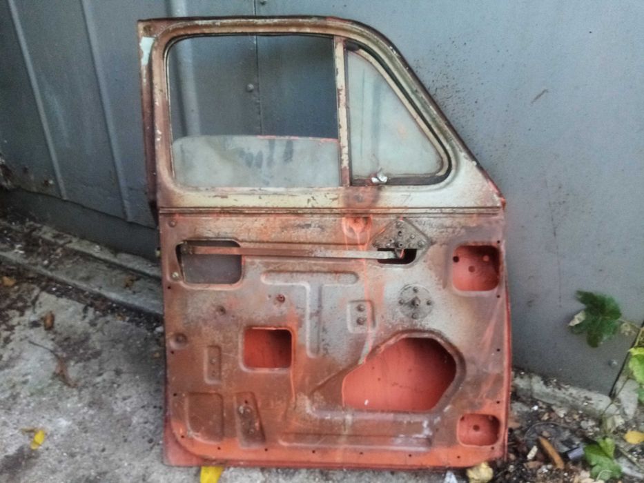 Двери москвич 403