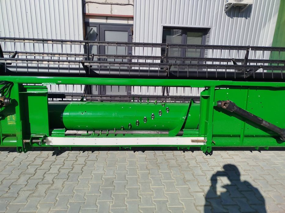 жатка John Deere 925F Lexion