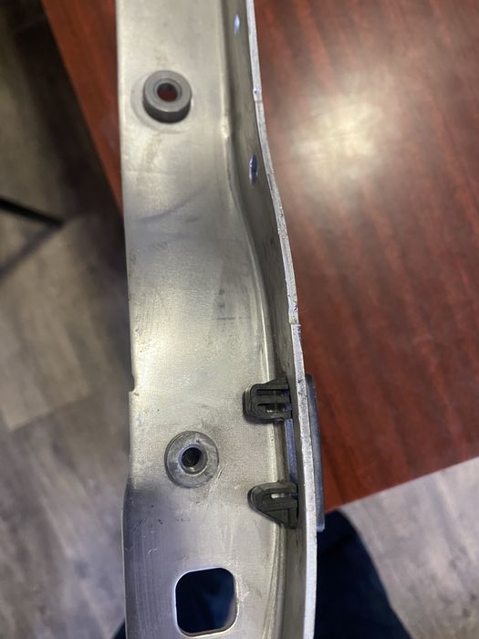 51647422285 Панель передня алюмінієва BMW 3 G20 G21 2019-2026 року.