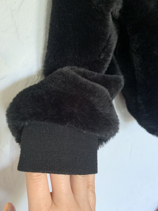 Czarna kurtka Bershka, rozmiar XS