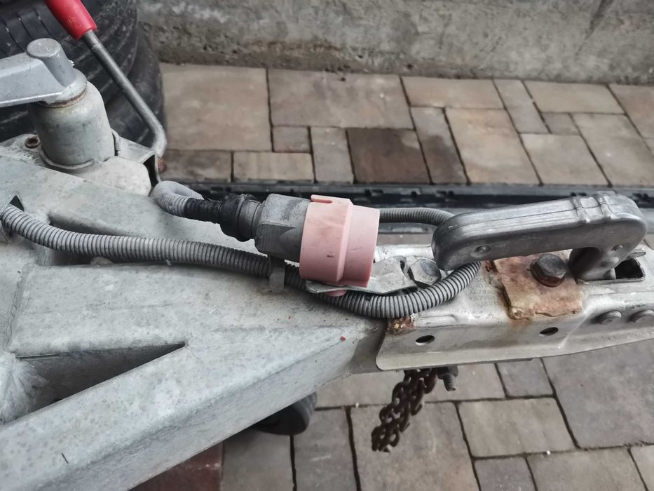 Причіп одноосьовий Ta-No