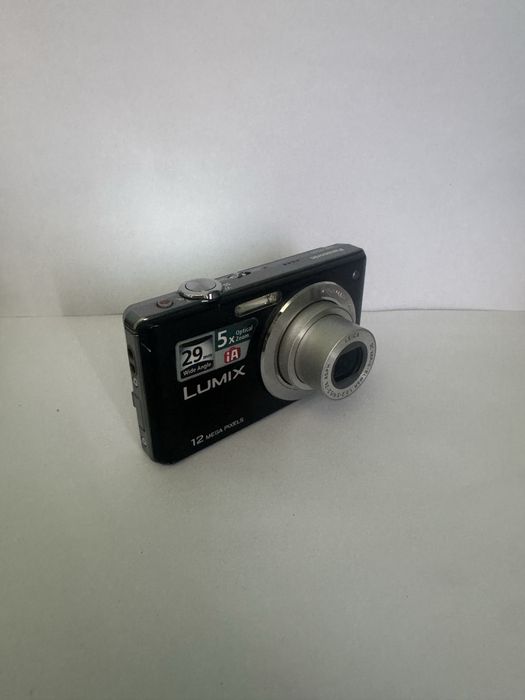 Цифровий фотоапарат Panasonic Lumix DMC-FS15 (оптика LEICA, 12 MP) / Y2K