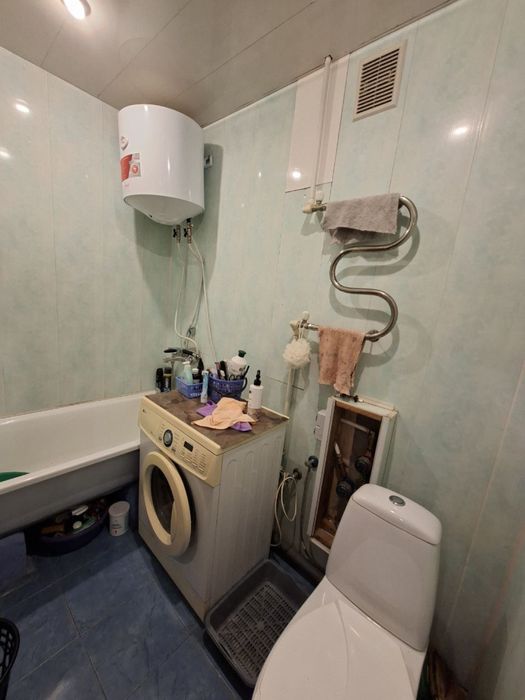 2-кімнатна квартира 44 м^2 в р-ні Київської — заходь та живи!