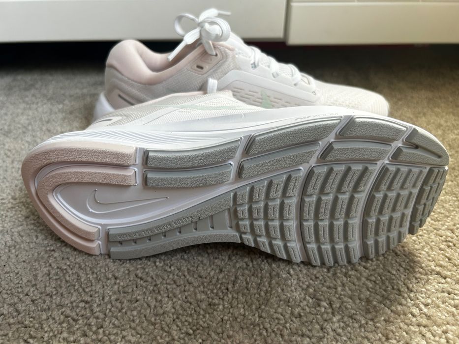 Nowe damskie buty Nike Air Zoom 38