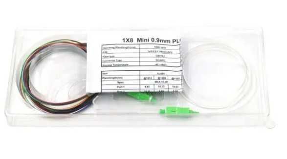 Splitter optyczny PLC Steelbox 1x8 Złącza SC/APC nowe ( cena 12 PLN )