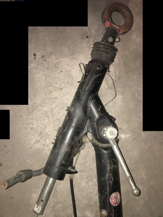 Dyszel łamany do przyczepy, przyczepki mocny, solidny marki Bradley