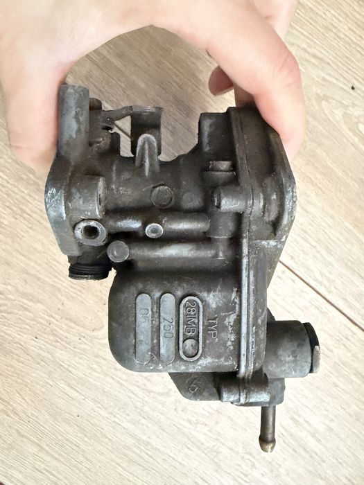 Stary gaźnik PRL Maluch Fiat 126p Weber Polmo 28IMB