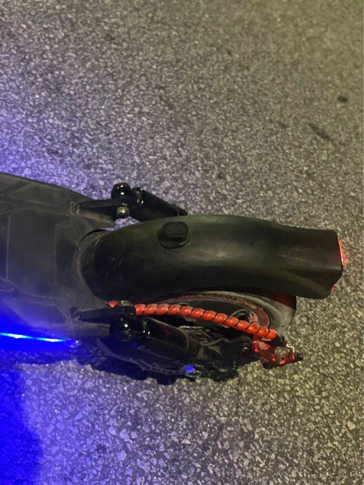 Só Trocas – iScooter i10 850w | 40 km/h | Suspensão Dupla