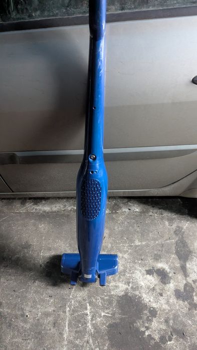 Продам акумуляторний пилосос Bosch