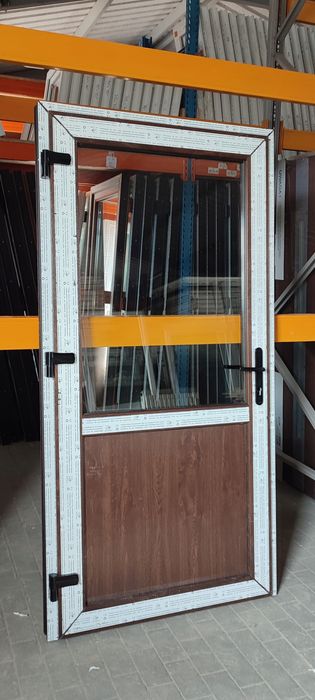 DRZWI Kacprzak 110x210 Drzwi ZEWNĘTRZNE PCV Sklepowe Orzech Lider OLX