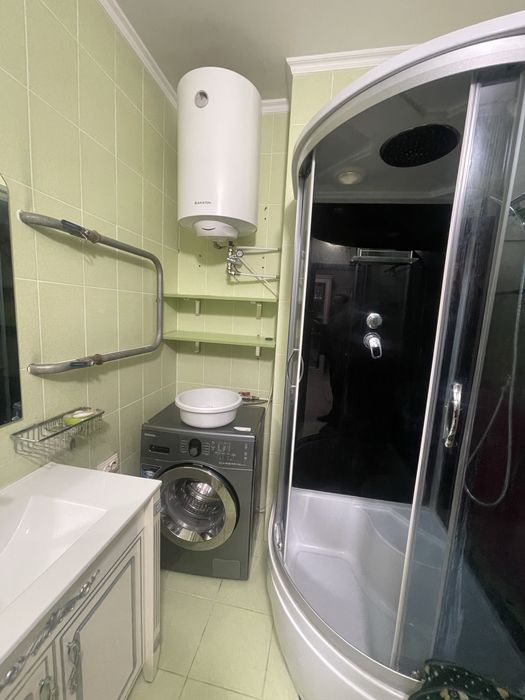 Без % Кадетський гай 6 Оренда 2-кім є світло!