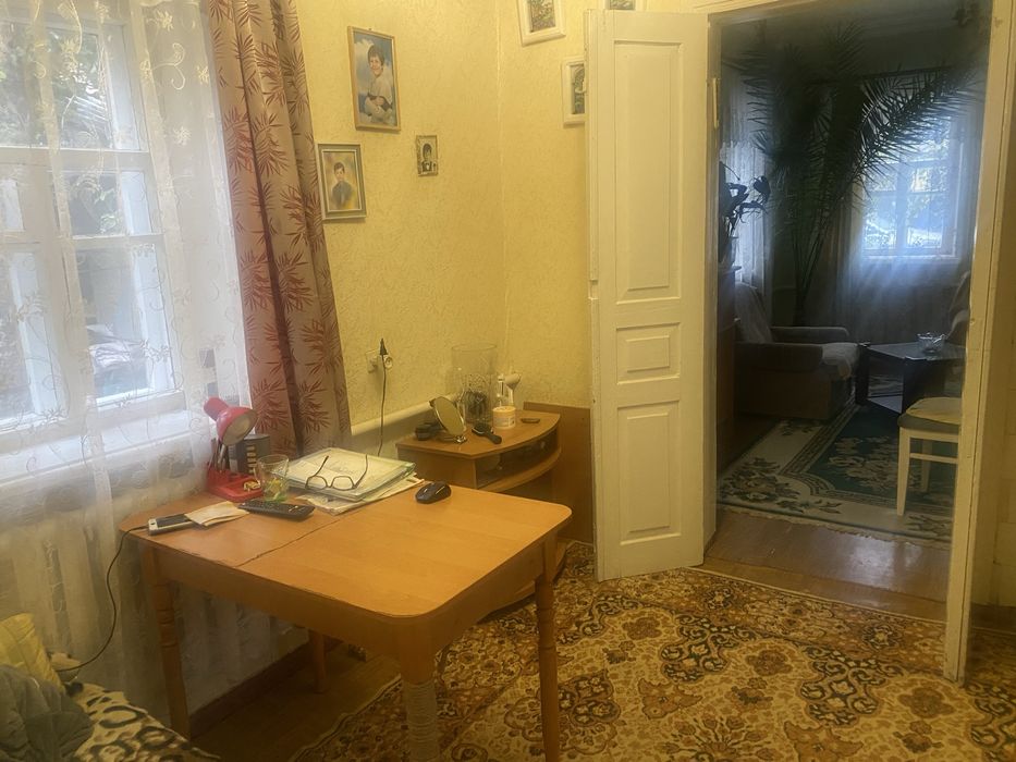 Продам газ. будинок зі зручностями в районі монастиря