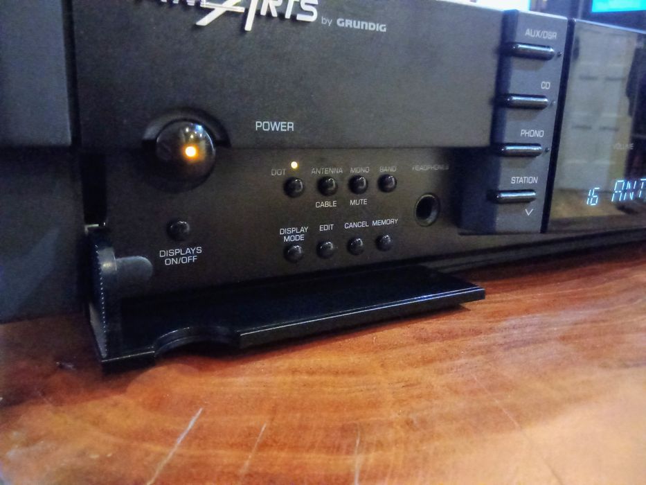 Receiver Grundig Fine Arts R11