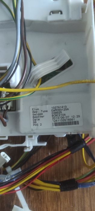 Zasilacz pralki oraz przewody elektryczne Elektrolux