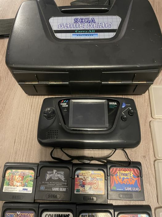 Sega gane gear e  11 jogos  mais caixa