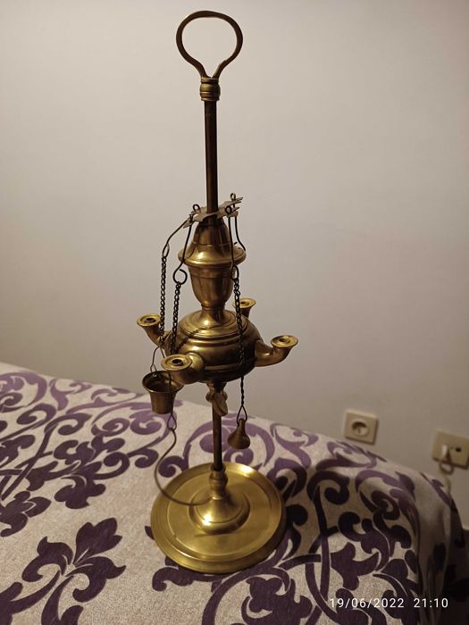 Candeeiro séc. XIX alumiar mortos