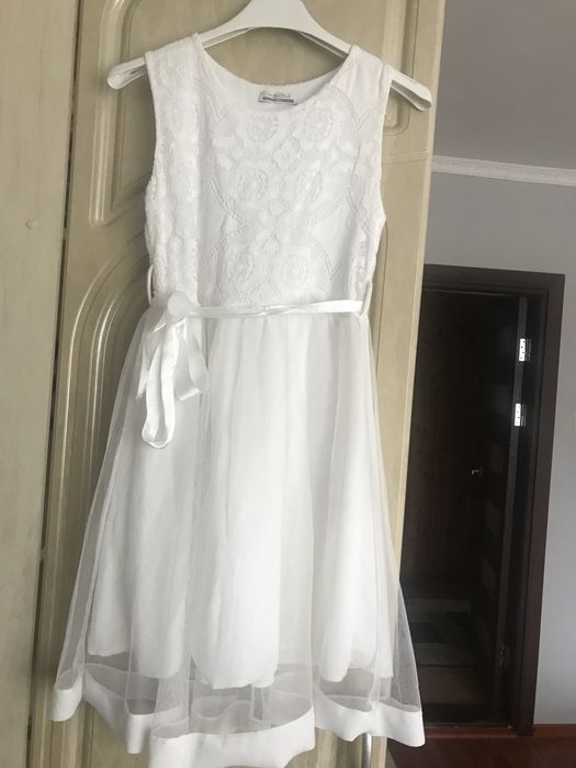 Плаття, блузи