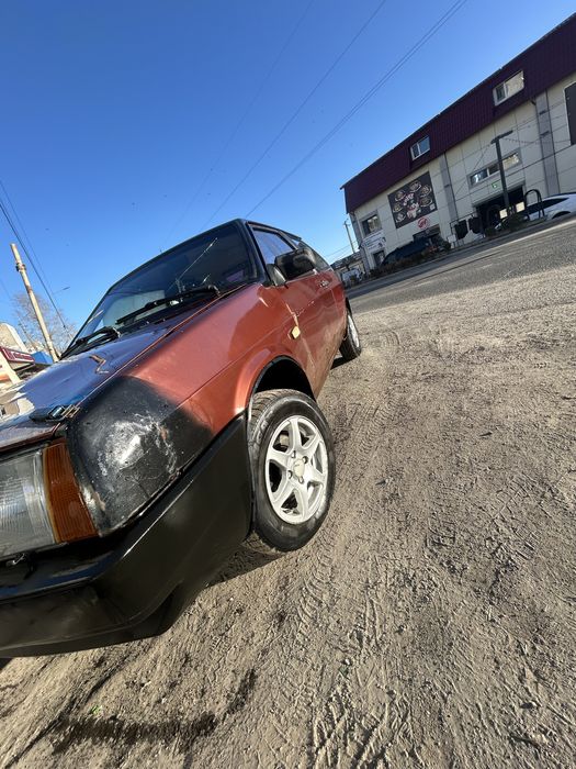 Продам ваз 2108 с переоформлением